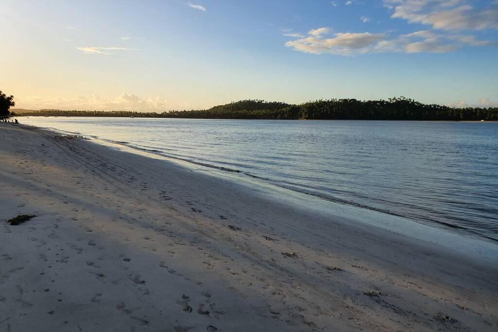 Bangalo A Beira Mar No Eco Resort Прая-дос-Карнейрос Экстерьер фото